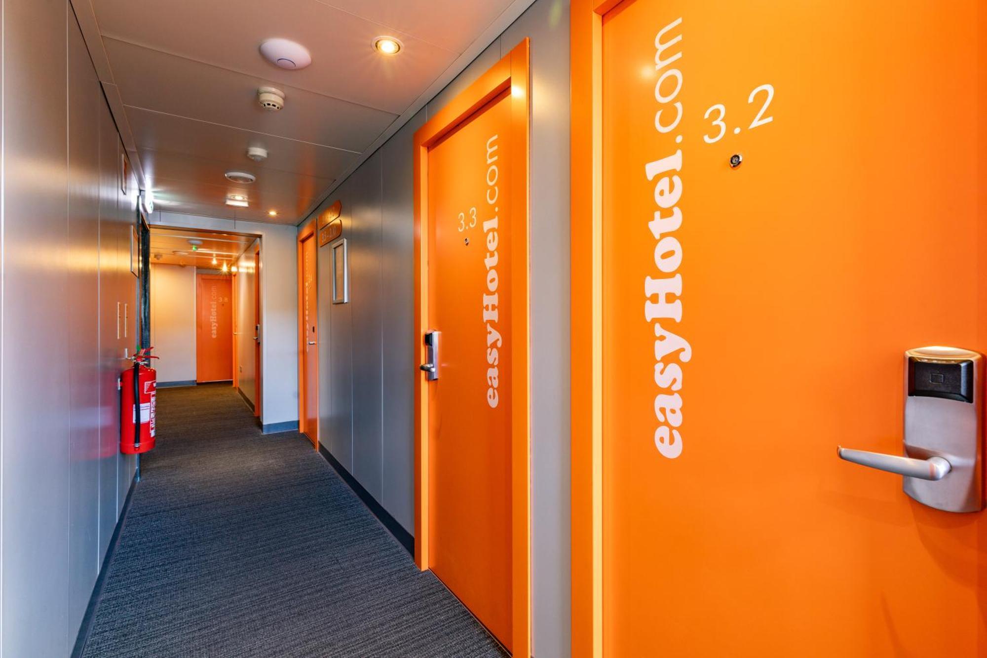 Easyhotel Edinburgh Ngoại thất bức ảnh